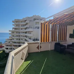 Benalbeach. Espectacular Terraza, Vistas Al Mar. Benalmadena